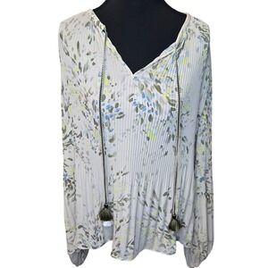 White House Black Market WHBM Cream Color Blouse Size S - Oversized